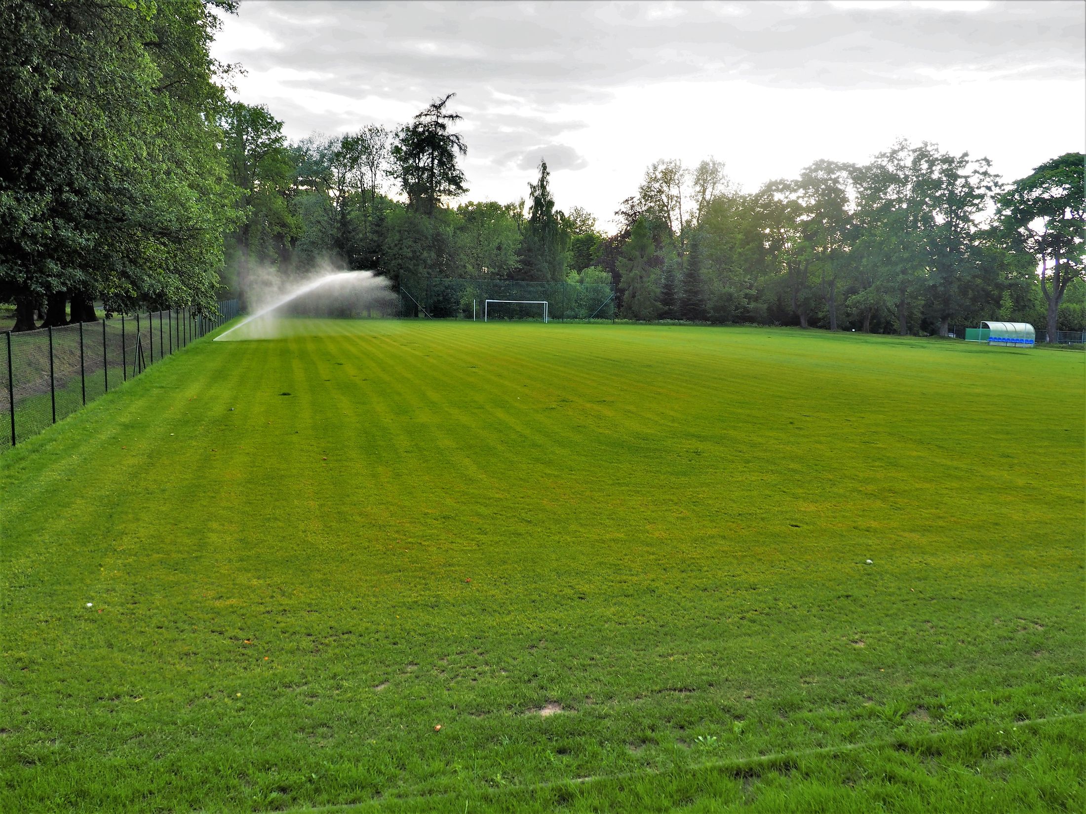 Zde vyrostou 2 florbalové plochy